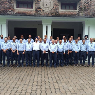 Learn to create innovative solutions for improvement at workplace for Managers and below by Lt.Col Aman Bedi at YNR